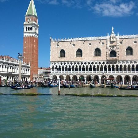 In Venice Back To San Marco Tourist Apartment Dış mekan fotoğraf